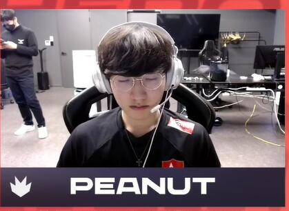 成三角站位 成三角站位